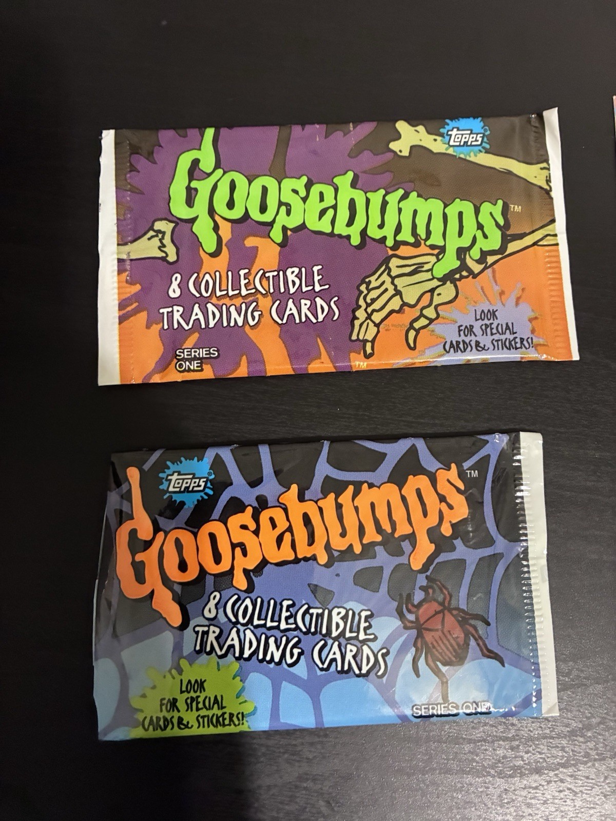 1996 Topps Series 1 Goosebumps Trading Cards 16 Hobby Pack. R.L. Stine Halloween