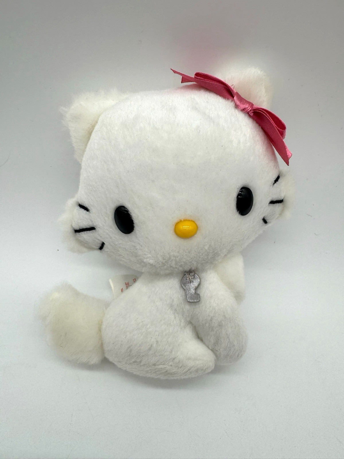 Charmmy Kitty Pink Bow 6\