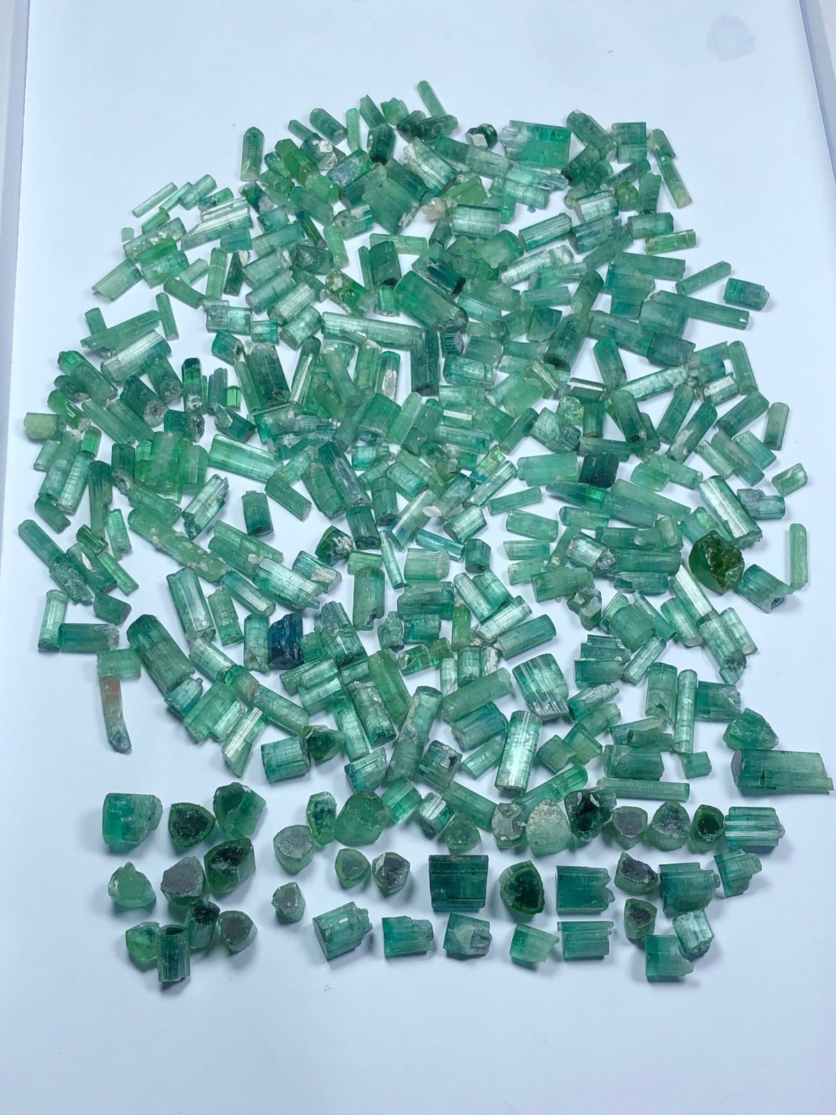 Cats eye TOURMALINE Crystals and Slice quality - 188 Grams - from AFGHANISTAN