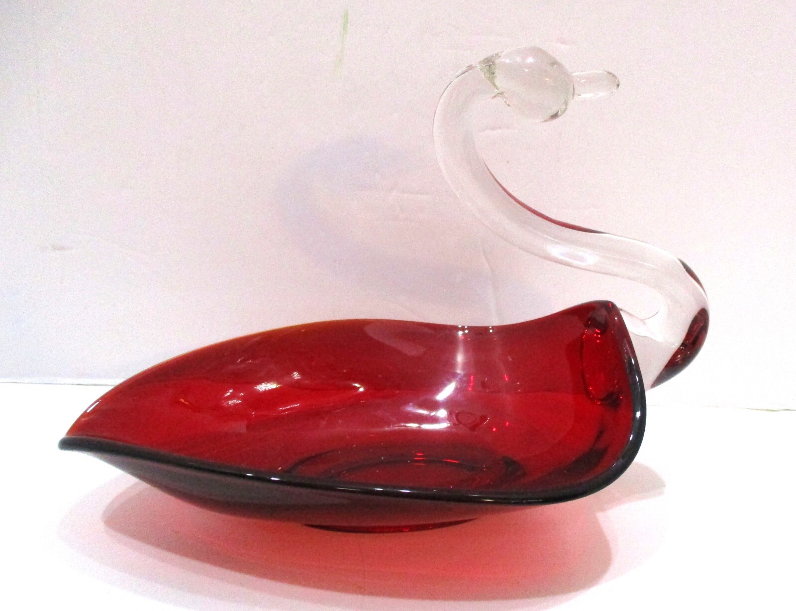 Duncan Miller Vintage Ruby Red & Clear Blown Glass Swan Candy Dish 6\