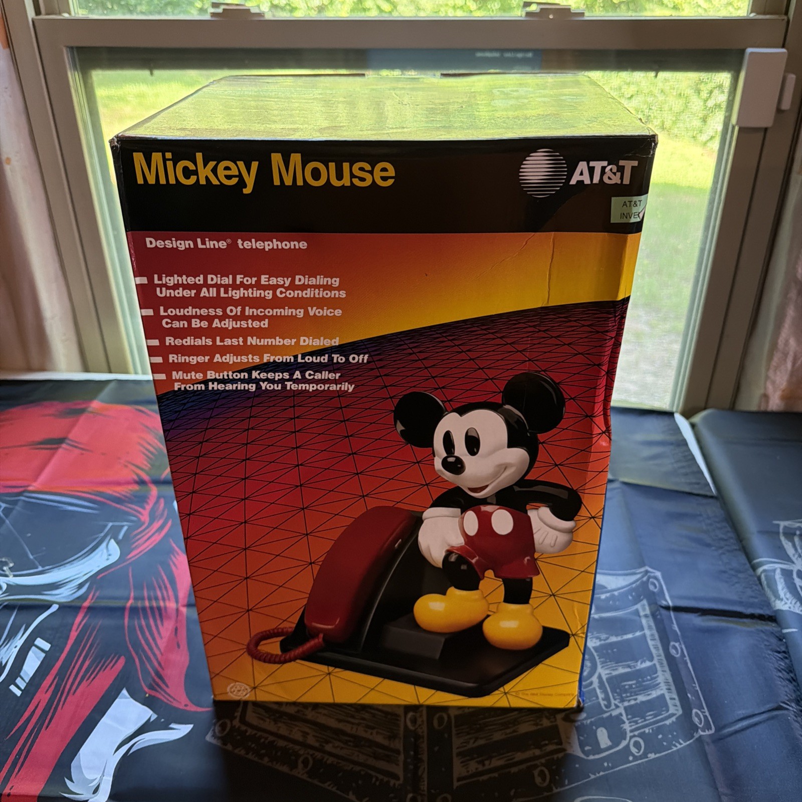 Vintage 1990\'s Disney Mickey Mouse AT&T Design Line Telephone New in Box