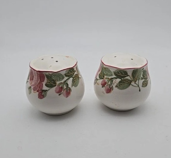 Vintage Japan Ceramic Rose Salt & Pepper Shakers – Floral Cottagecore Farmhouse