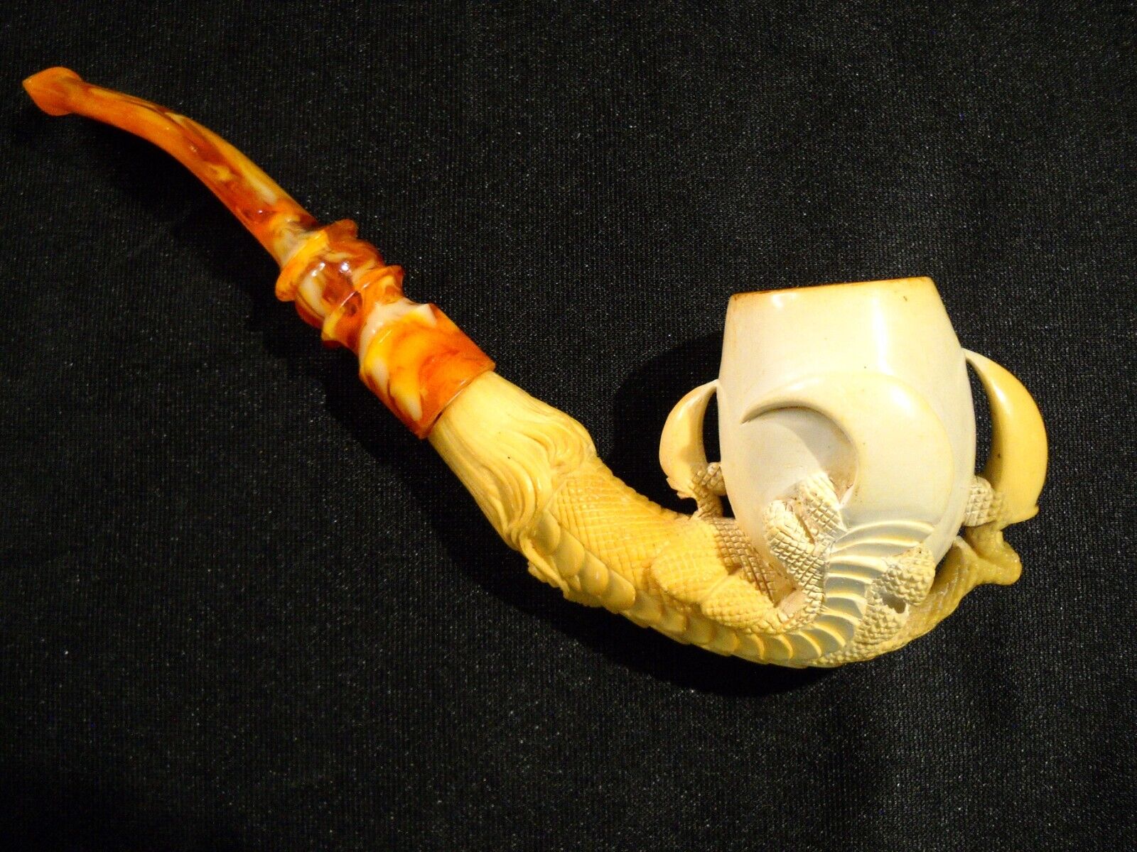 Large DETAILED Vintage Eagle Claw Meerschaum Estate Pipe. STEM REPLACED. NO CASE