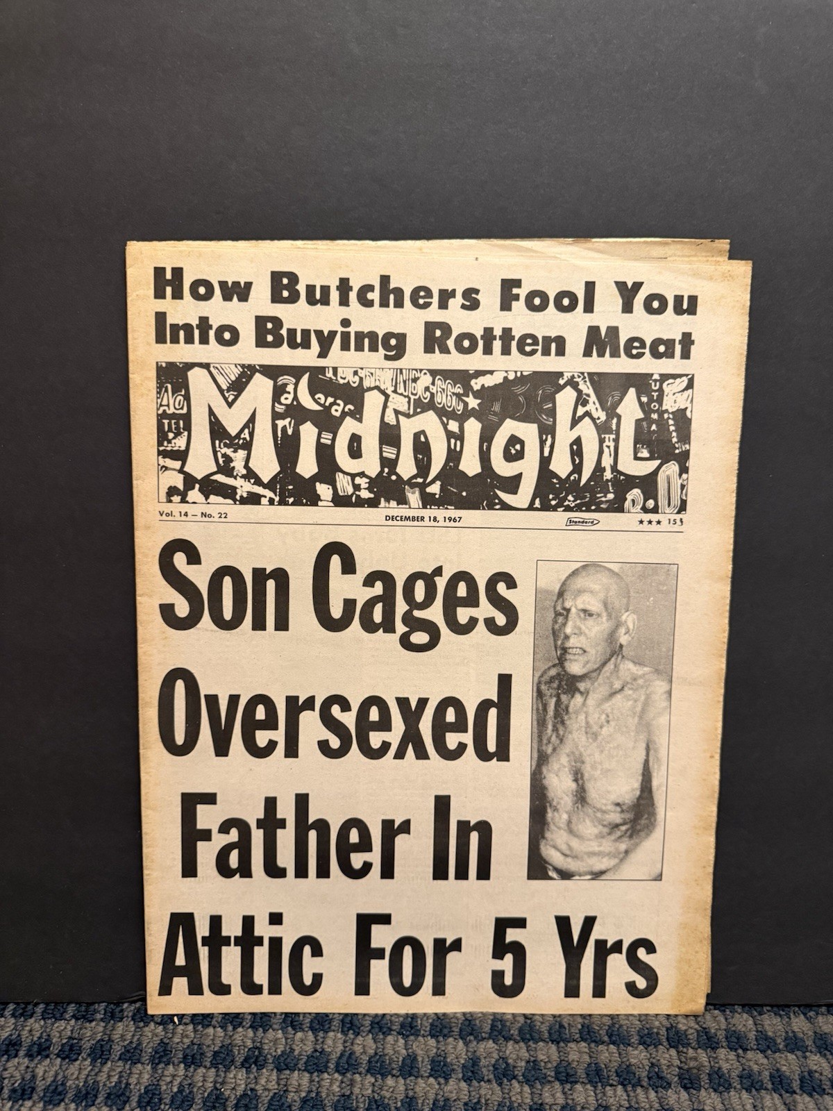 1967 December 18th MIDNIGHT Newspaper, Son Cages Oversexed Father (VRN10E)
