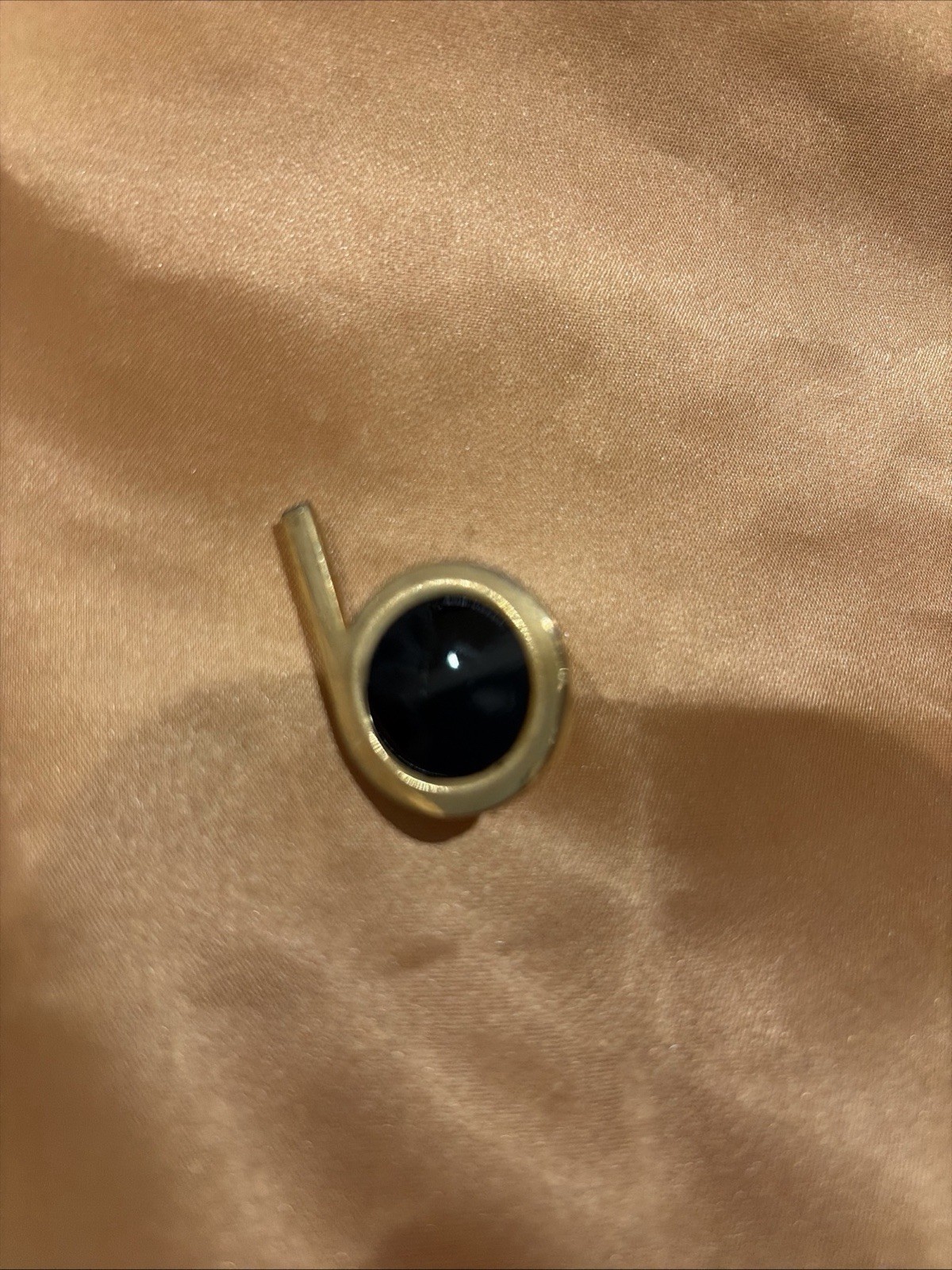 Vintage Bloomies 1980\'s Bloomingdales Employee Pin - Classic