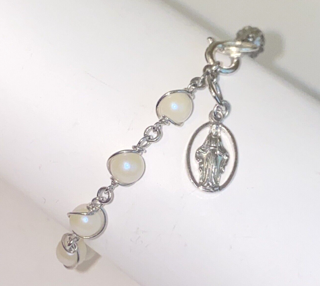 Vintage Immaculate Virgin Mary Charm Bracelet Silver Tone with Faux White Pearl