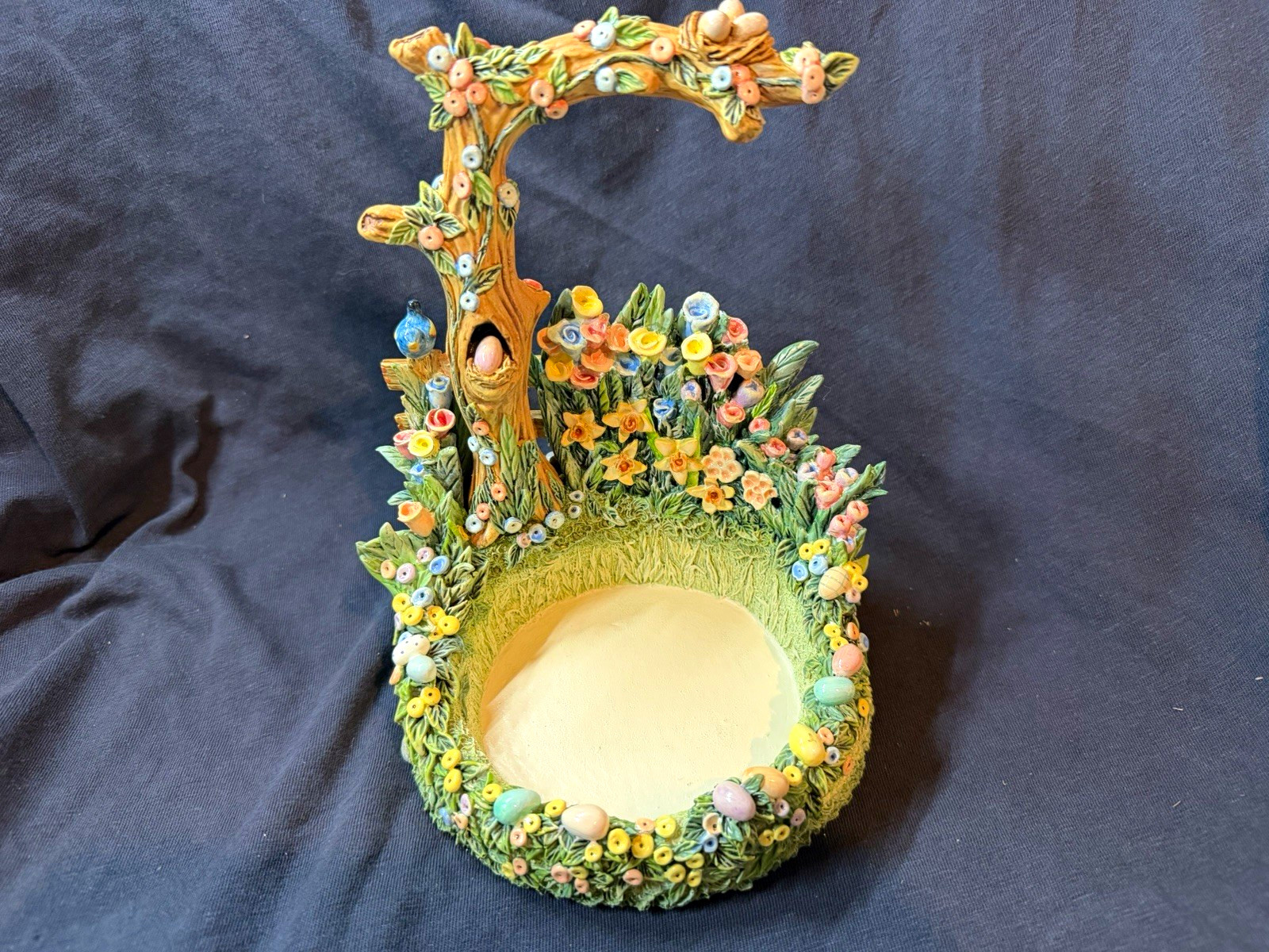 Goebel Limited Edition Easter Morning hummelscape 2000 in box 
