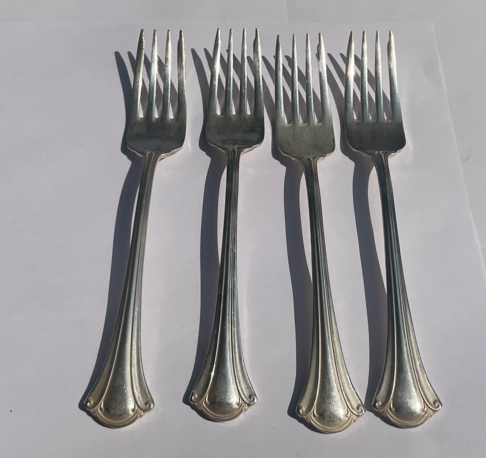 Vintage International Deep Silver Serenity Salad Forks Silver-plate  Set of 4