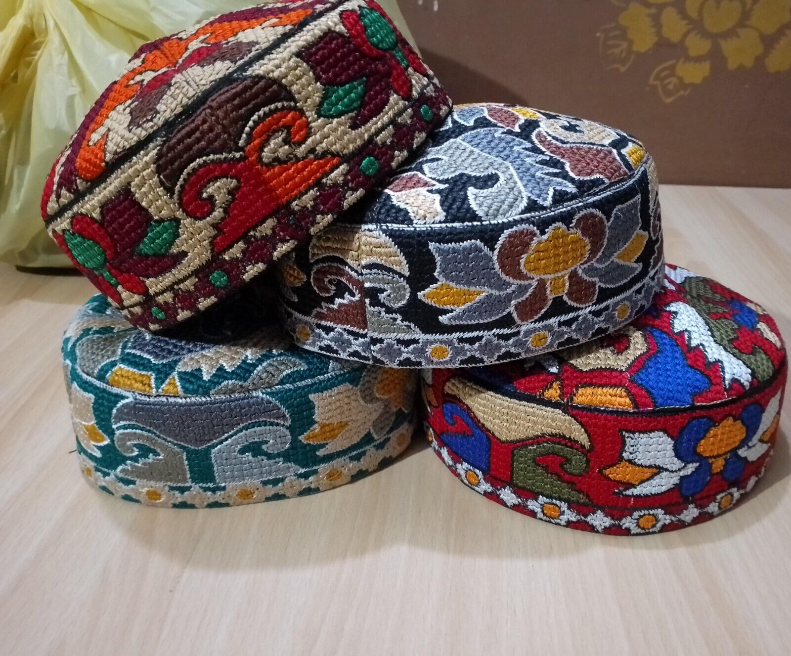 Premium Quality Uzbek Traditional ,  Kufi , Topi , Duppi , Men\'s Fashsion , Hats