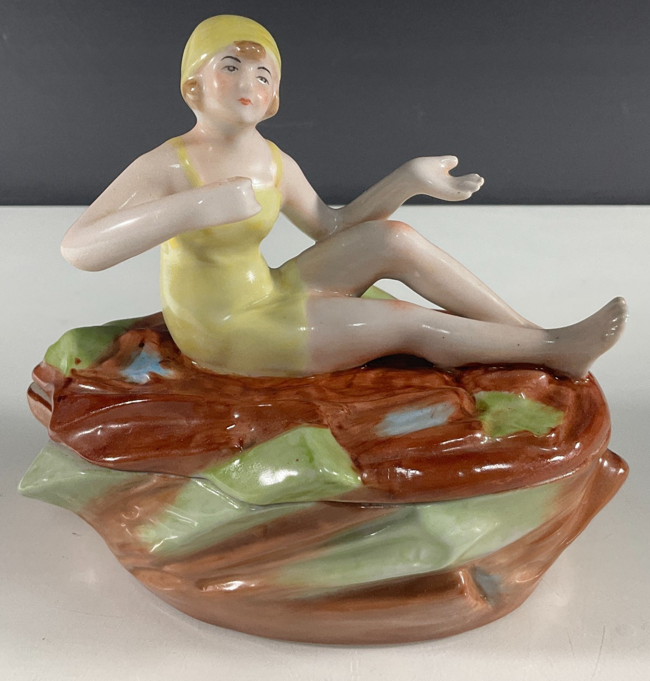 Art Deco Porcelaine Bathing Belle Trinket Box Germany Vintage 1930's