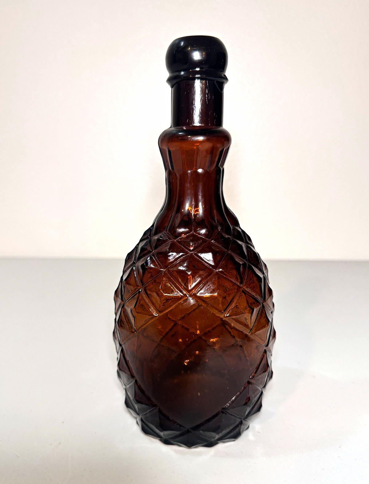 Rare Amber Pineapple Bitter Diamond Pattern. Applied Lip. Mid 1850’s. Excellent.