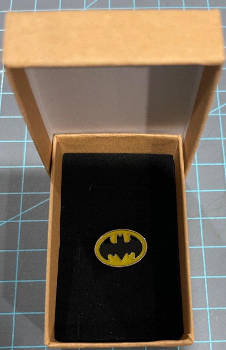 Batman Lapel Pin Hat Pin with Gift Box
