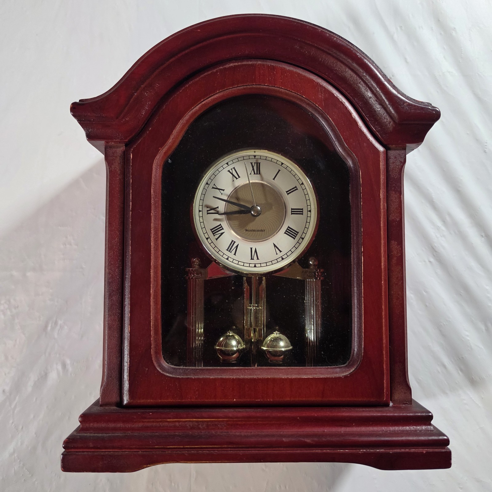 Vtg Windsor Anniversary Clock- Westminster Chime Rotating Pendulum Mantel Clock