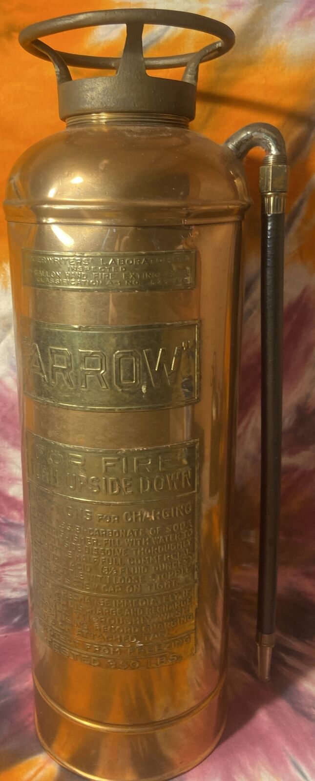 ANTIQUE ARROW COPPER FIRE EXTINGUISHER SEE PHOTOS FOR MORE DETAILS. EMPTY. @@@@@
