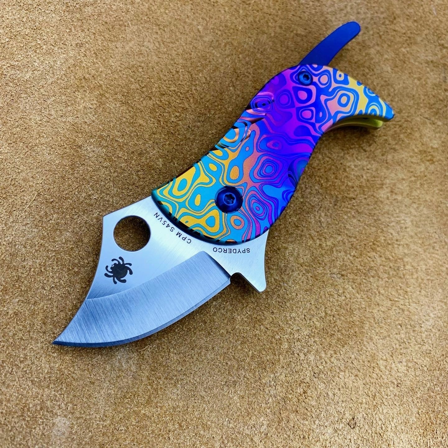 Spyderco Pochi C256TIP  Titanium Handle CPM S45VN Steel Blade w/Flomascus Ano