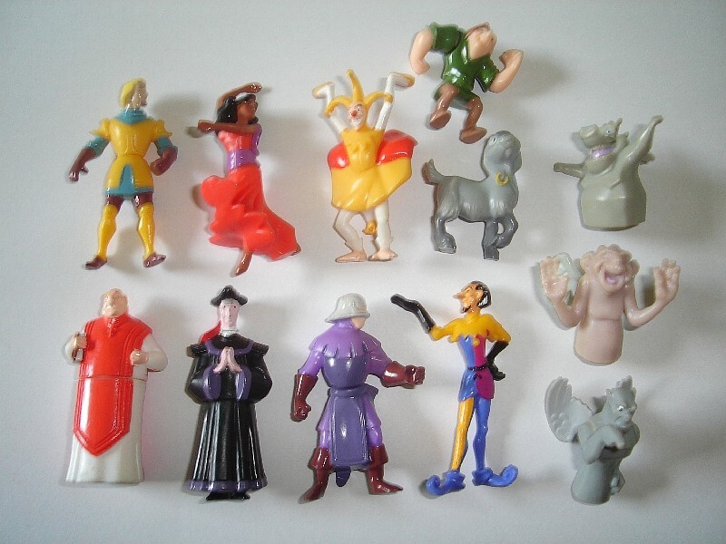 DISNEY THE HUNCHBACK OF NOTRE DAME FIGURINES SET NESTLE - FIGURES COLLECTIBLES