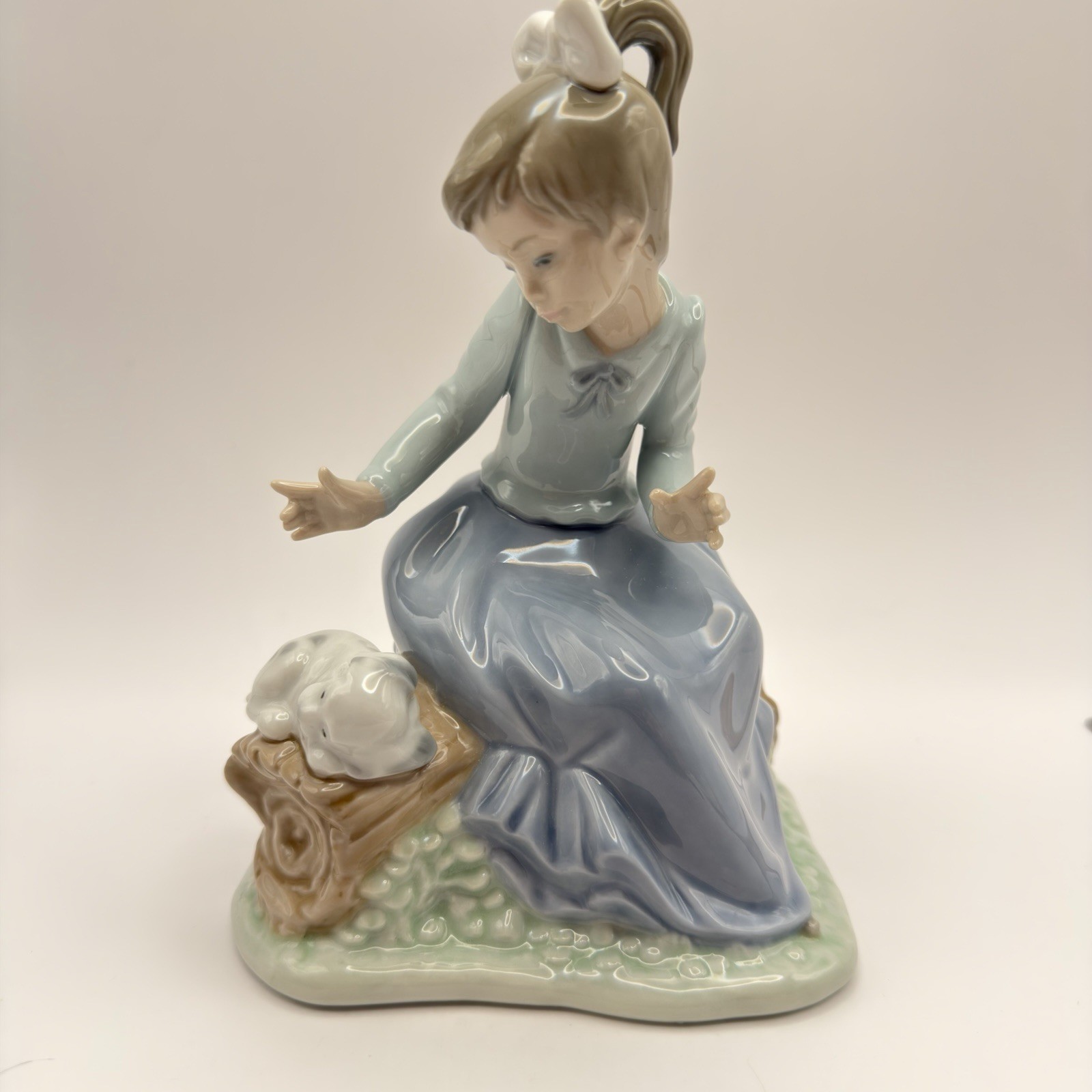 Vintage Nao by LLadro \