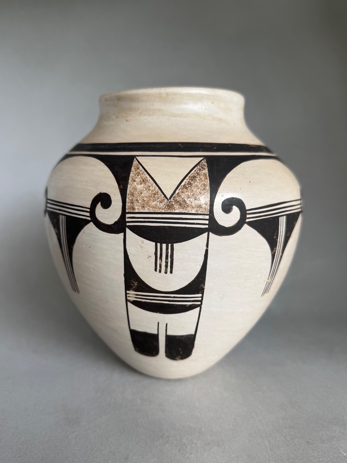Vintage Helen Naha 1922-1993 Hopi Feather Woman Olla Pot 7