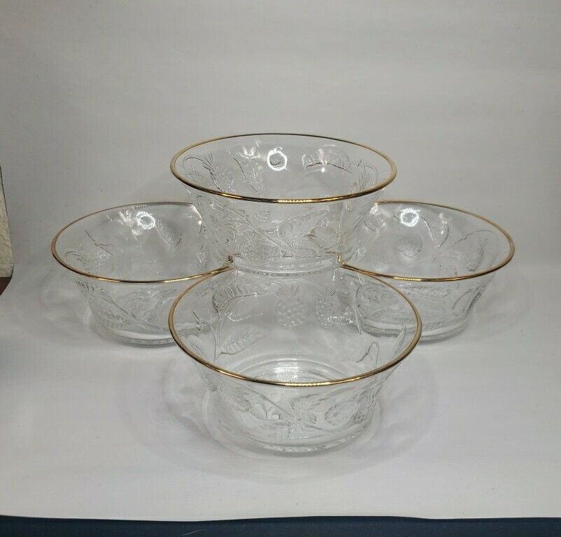 Arcoroc Vintage Desert bowls with Berry Berries design and Gold Rim FRANCE Set 4