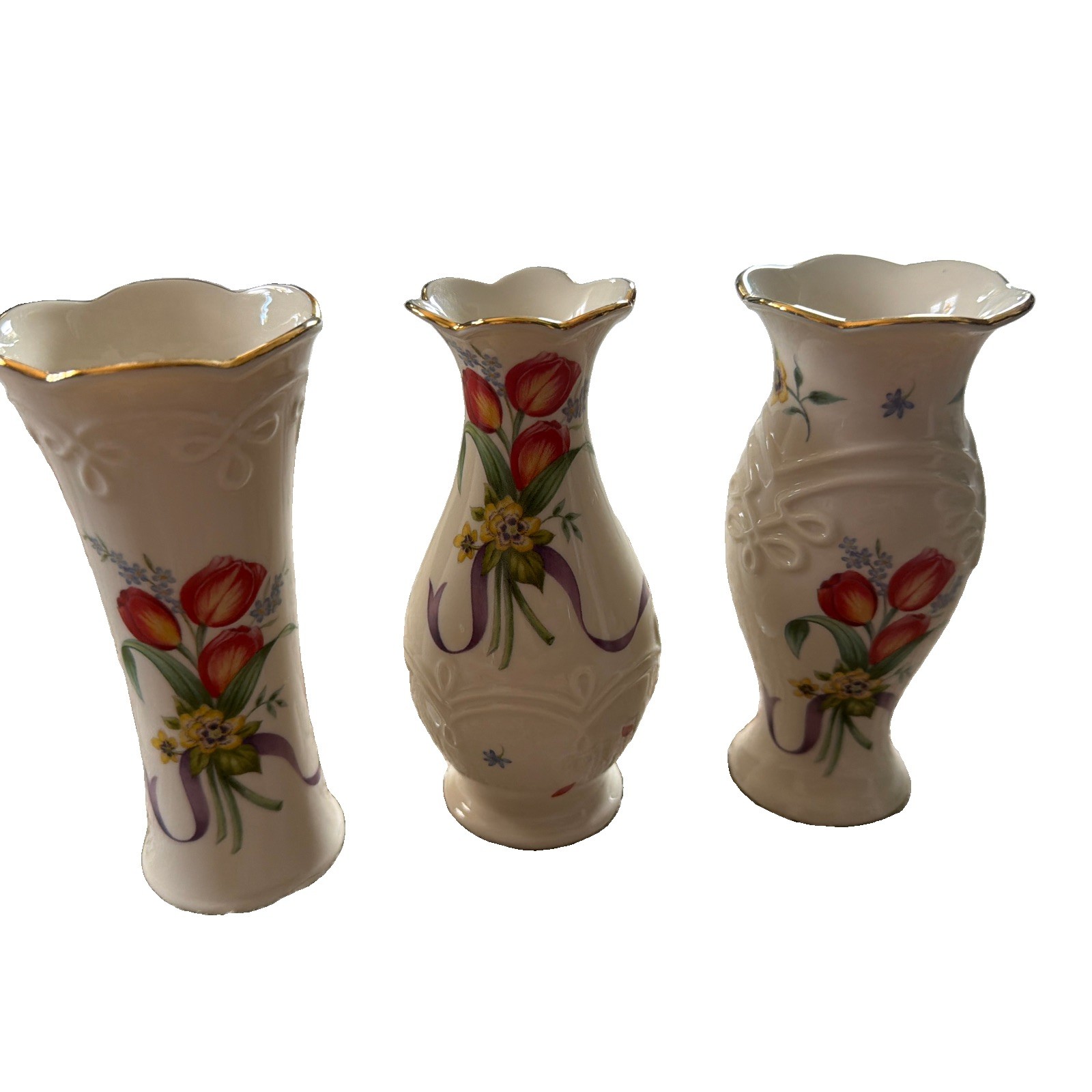 Lenox Spring Bud Vases 5” Ivory Porcelain Gold Rim Flare Vase Set Of 3 New Lenox Spring Bud Vases 5” Ivory Porcelain Gold Rim Flare Vase Set Of 3 New