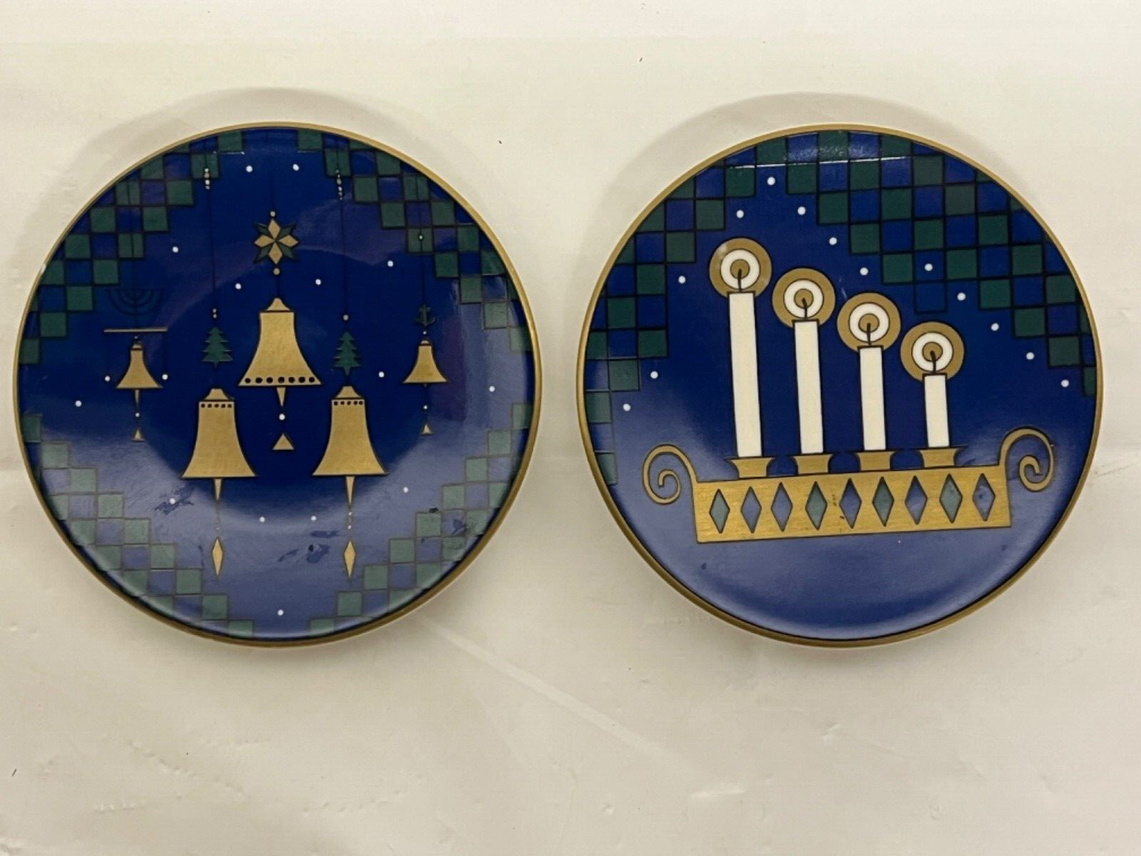 Rare Arabia of Finland Christmas Plates Blue Gold Trim Bells & Candlesticks EUC