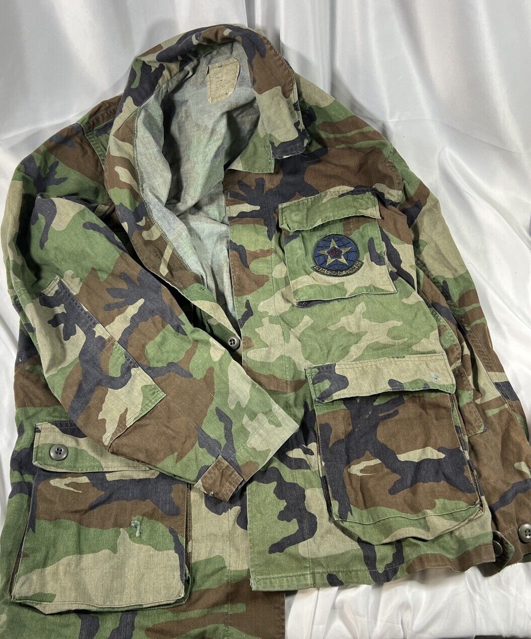 283Rd Compact Command Vintage Woodland Coat/Shirt with patches Medium