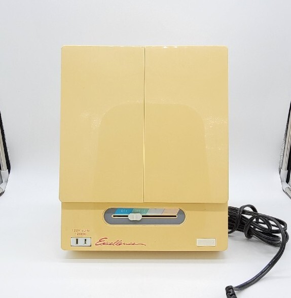 Vintage Windmere Excellence 4 Lighted Modes Make Up Vanity Mirror Magnifying 