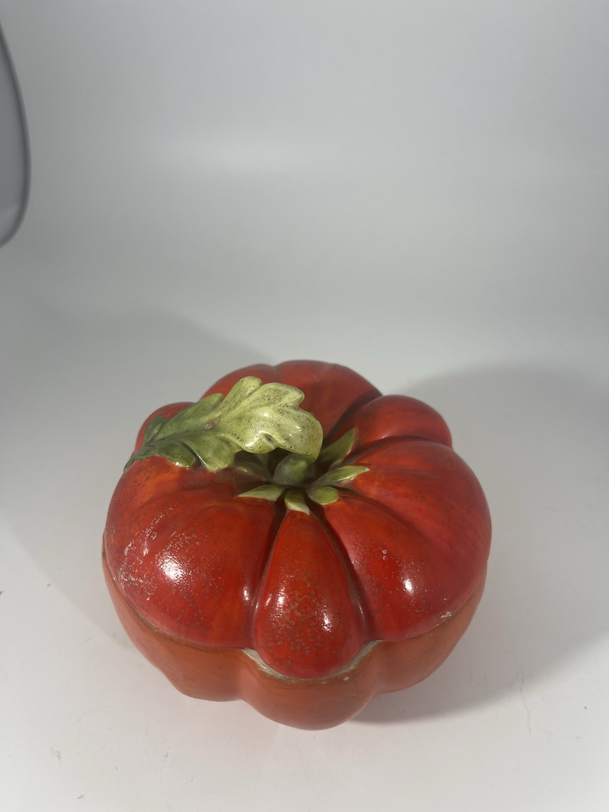 Vintage Royal Bayreuth Red Tomato Trinket Box 3.5\