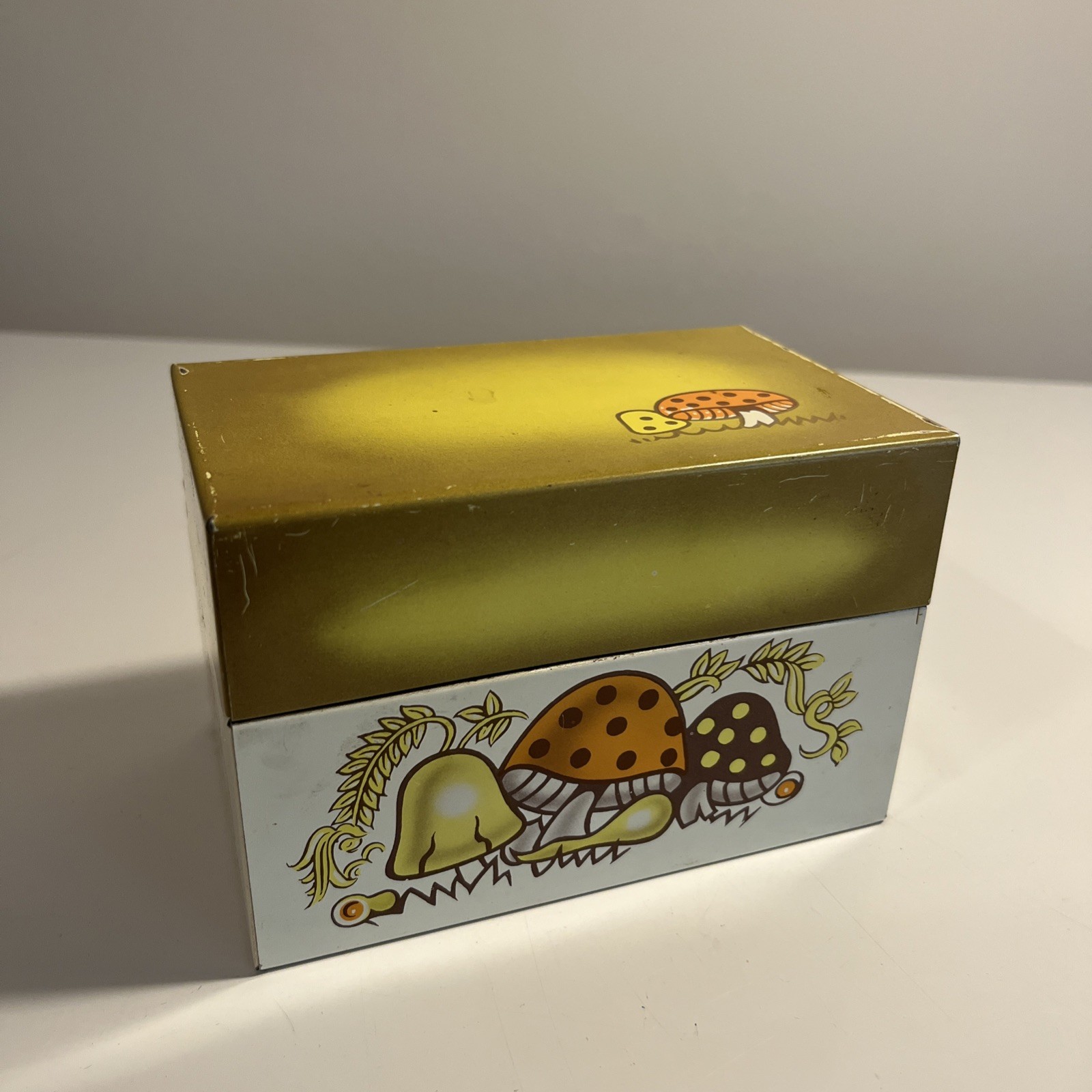 Vintage 70’s Merry Mushroom Tin Metal Recipe File Box Syndicate Mfg.