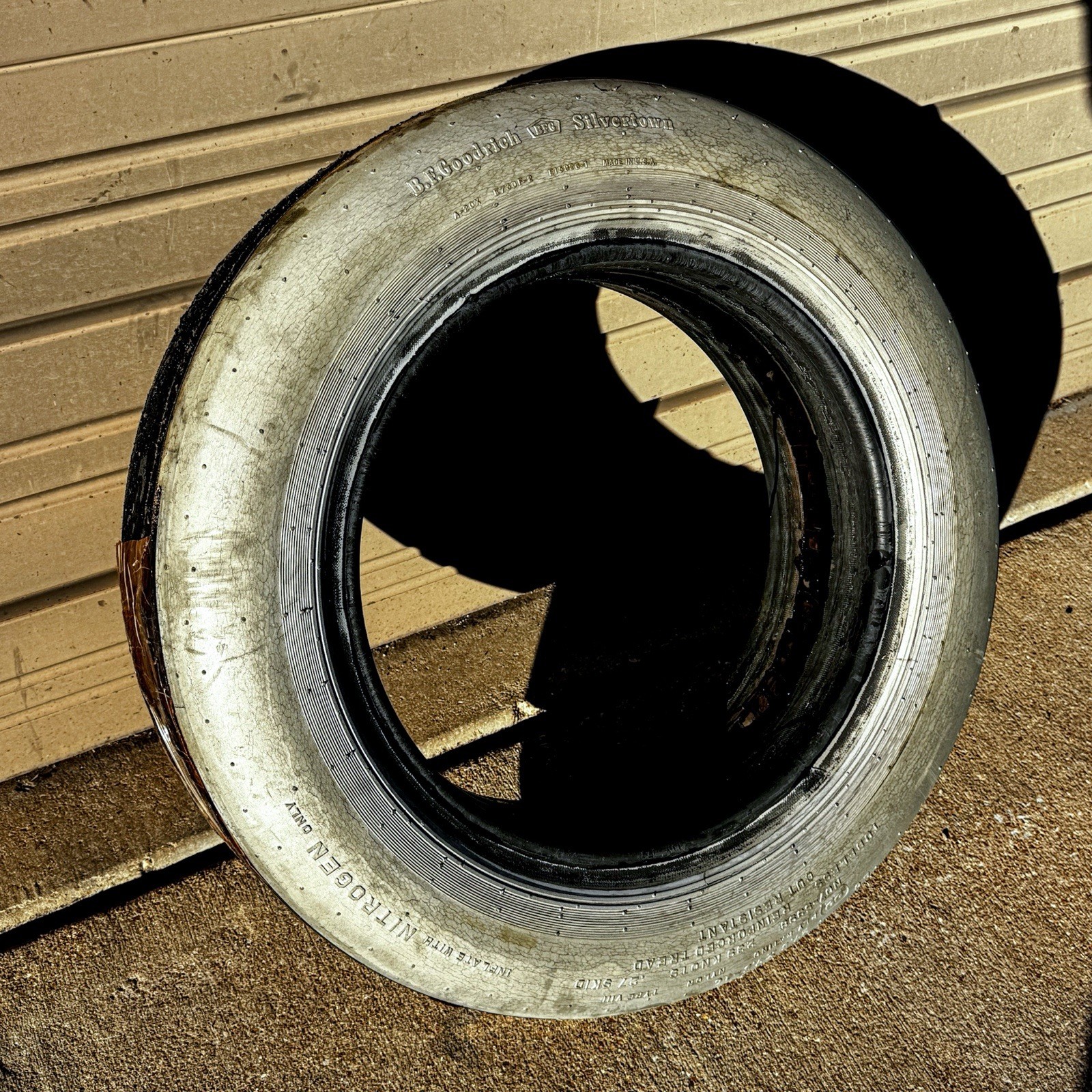 SR-71 Blackbird Lockheed FLOWN Aircraft Tire / Skunk Works 
