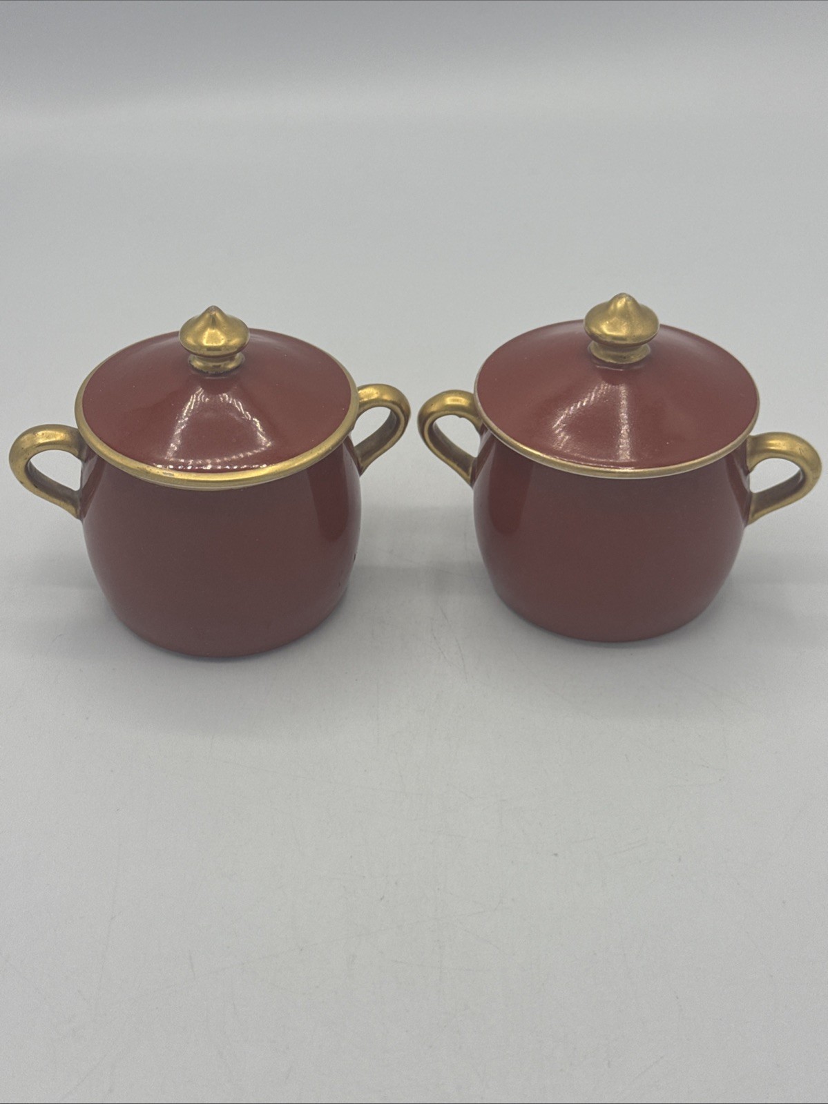 2 Vtg H&H Hukin & Heath Porcelain Lidded two Handles Red Gold Accents