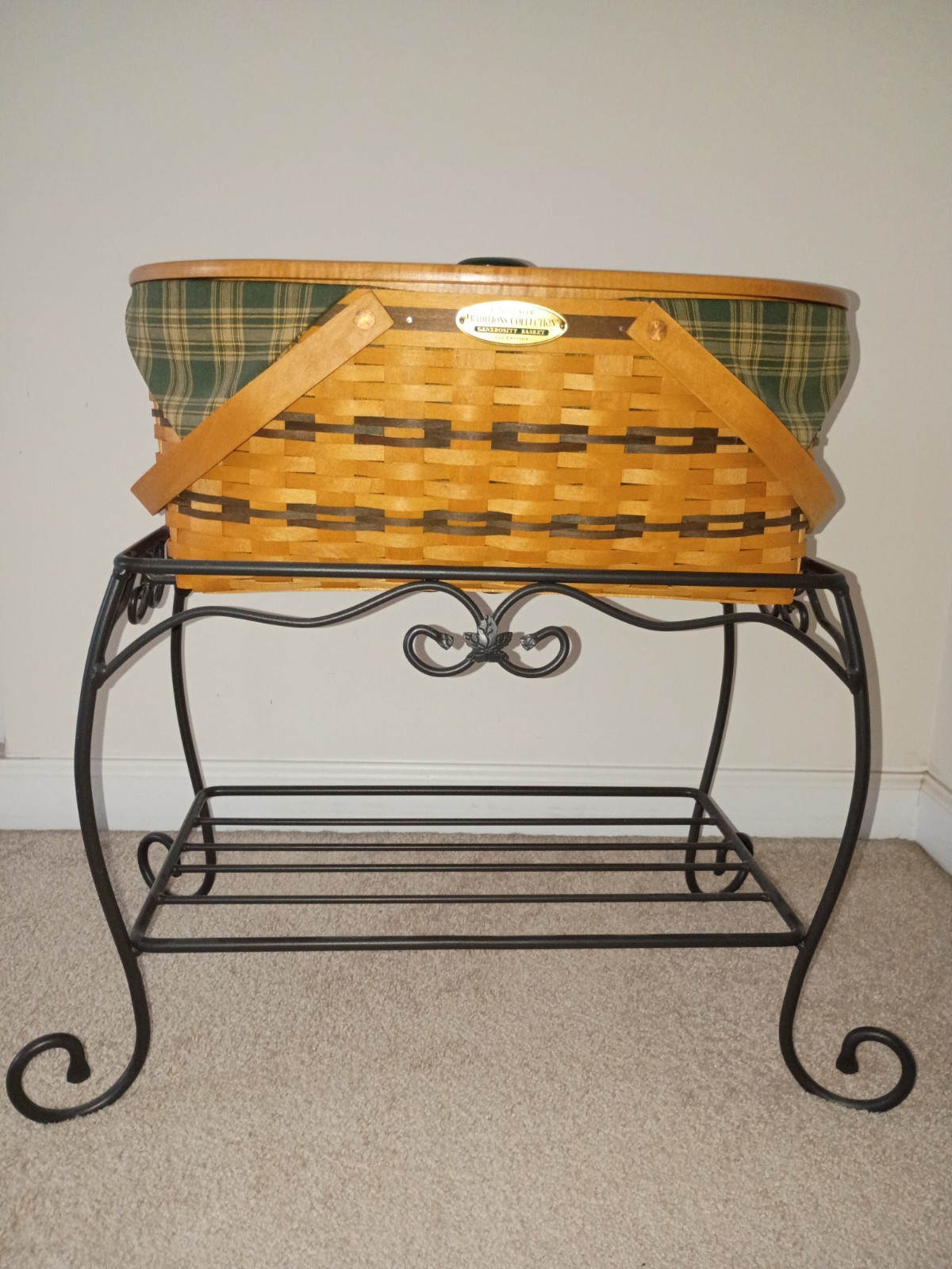Vintage 1999 Longaberger Generosity Basket Table Wrought Iron Stand Set Liner