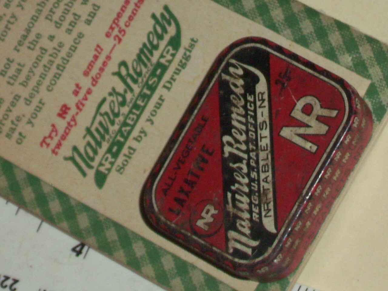 2 rare 1929-1930 Nature's Remedy medicine items.. A booklet & metal tin 