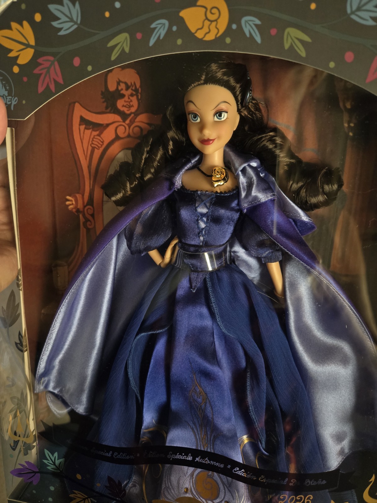 Disney Vanessa Special Edition Doll 2026 Autumn Fall Edition READ