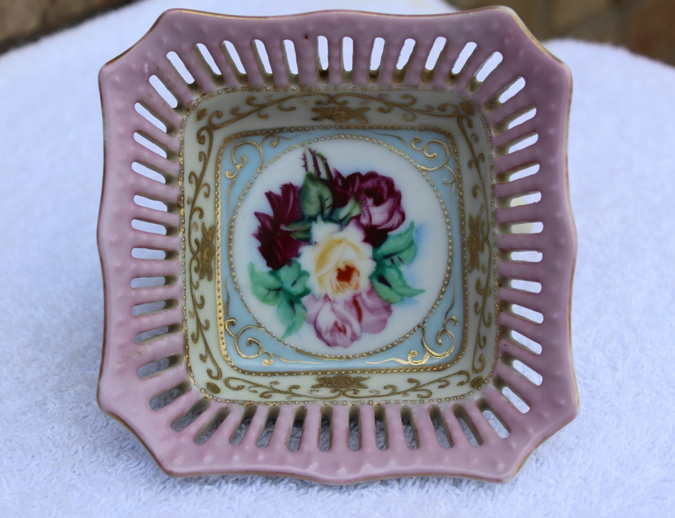 Occupied Japan Vanity/Candy Dish Kusumoto China Hand Painted