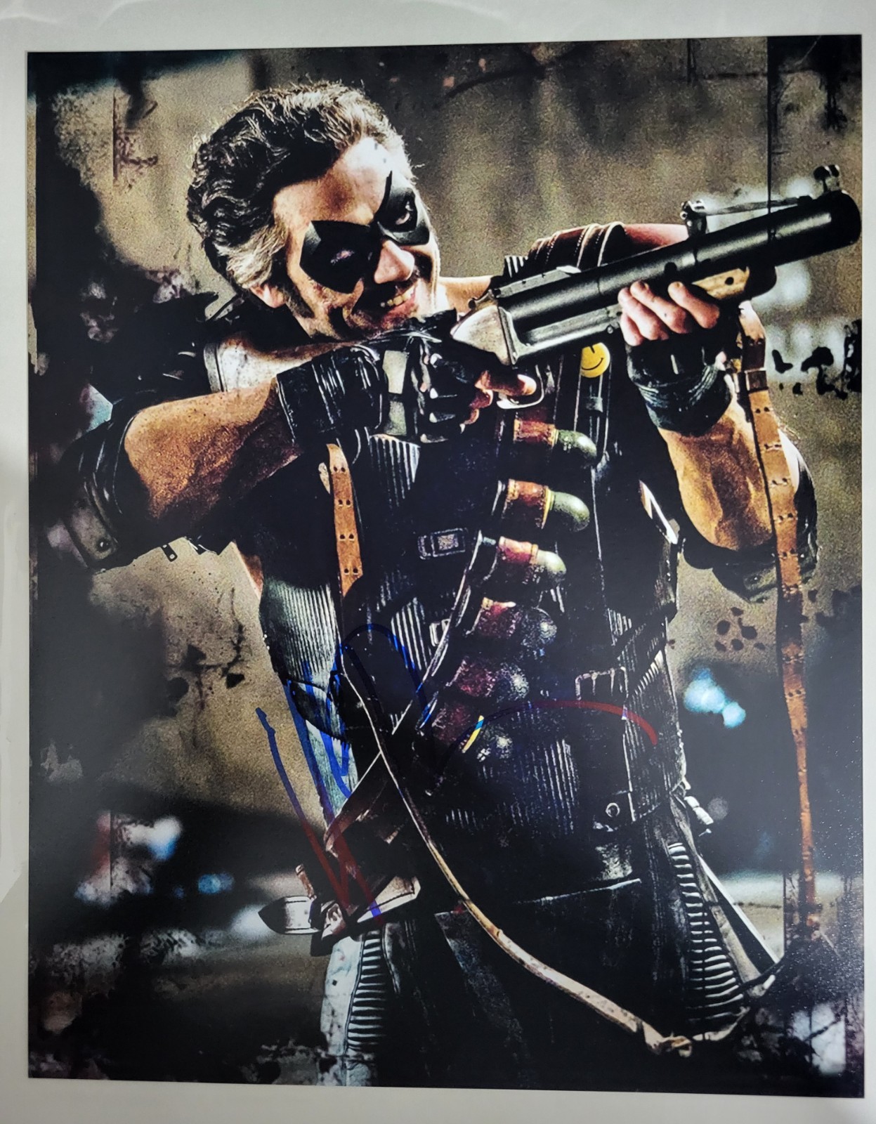 Hand Signed Jeffrey Dean Morgan 10x8 As The Comedian In Watchmen Plus COA Scarce Hand Signed Jeffrey Dean Morgan 10x8 As The Comedian In Watchmen Plus COA Scarce