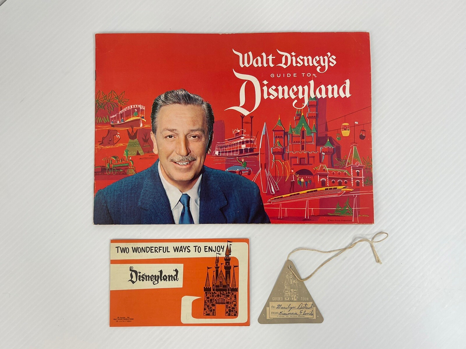 Vintage 1961 DisneyLand Guided Tour Badge Hang Tag and Guides *RARE