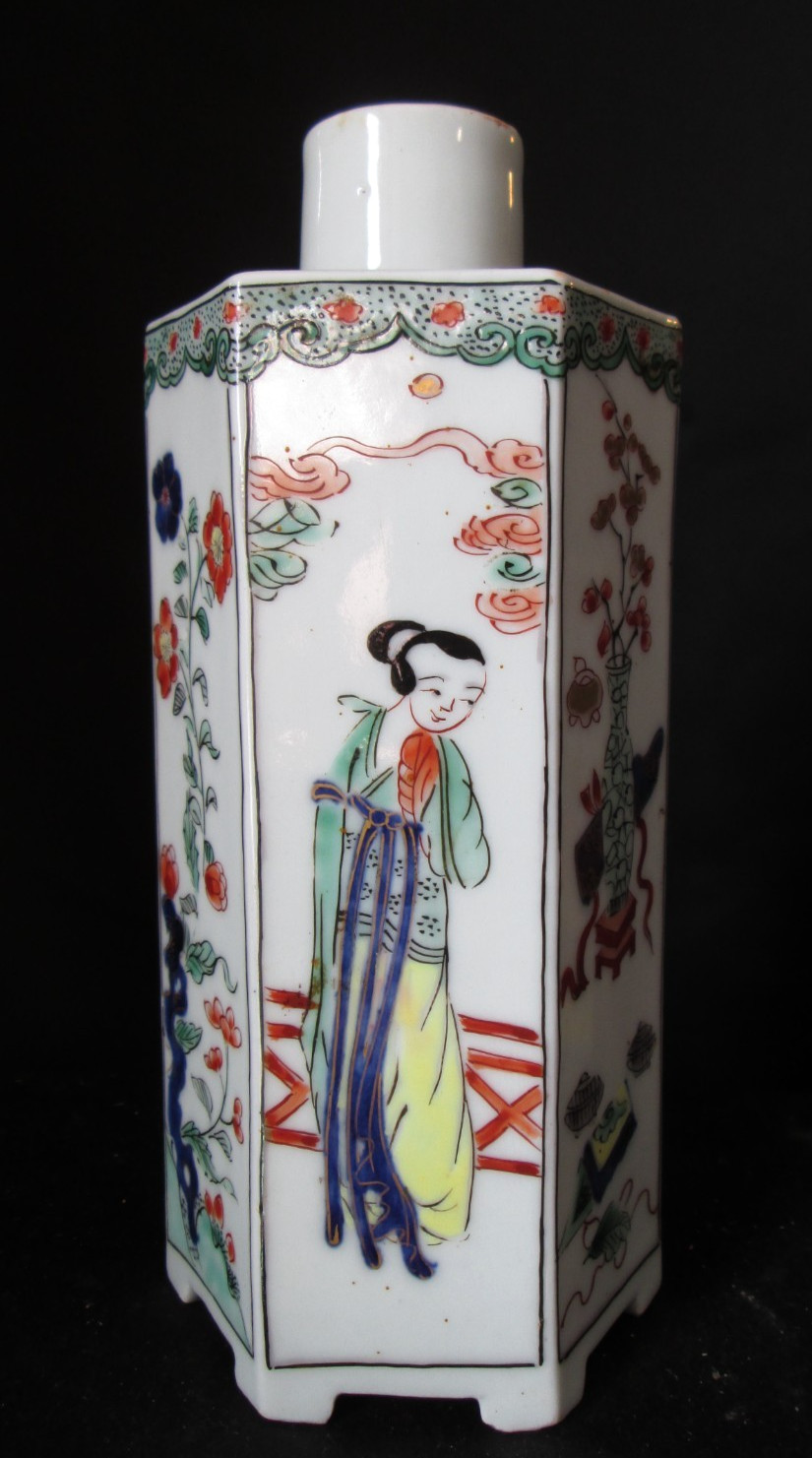 Antique 18thCentury KANGXI Period Famille verte Chinese porcelain Tea Caddy vase