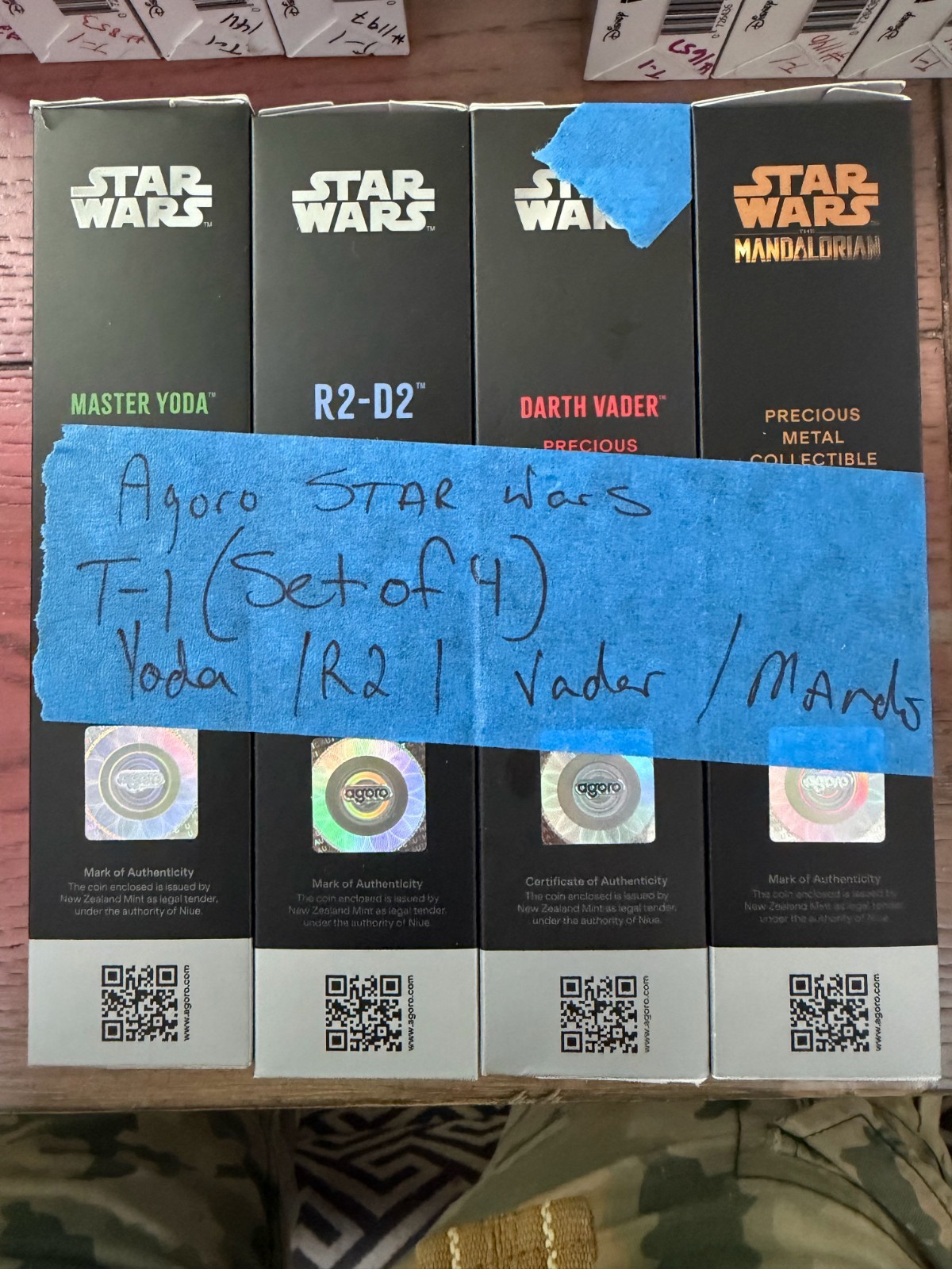 Agoro Star Wars 5g Silver Foil T-1 Set of 4 Yoda R2-D2 Vader Mandalorian