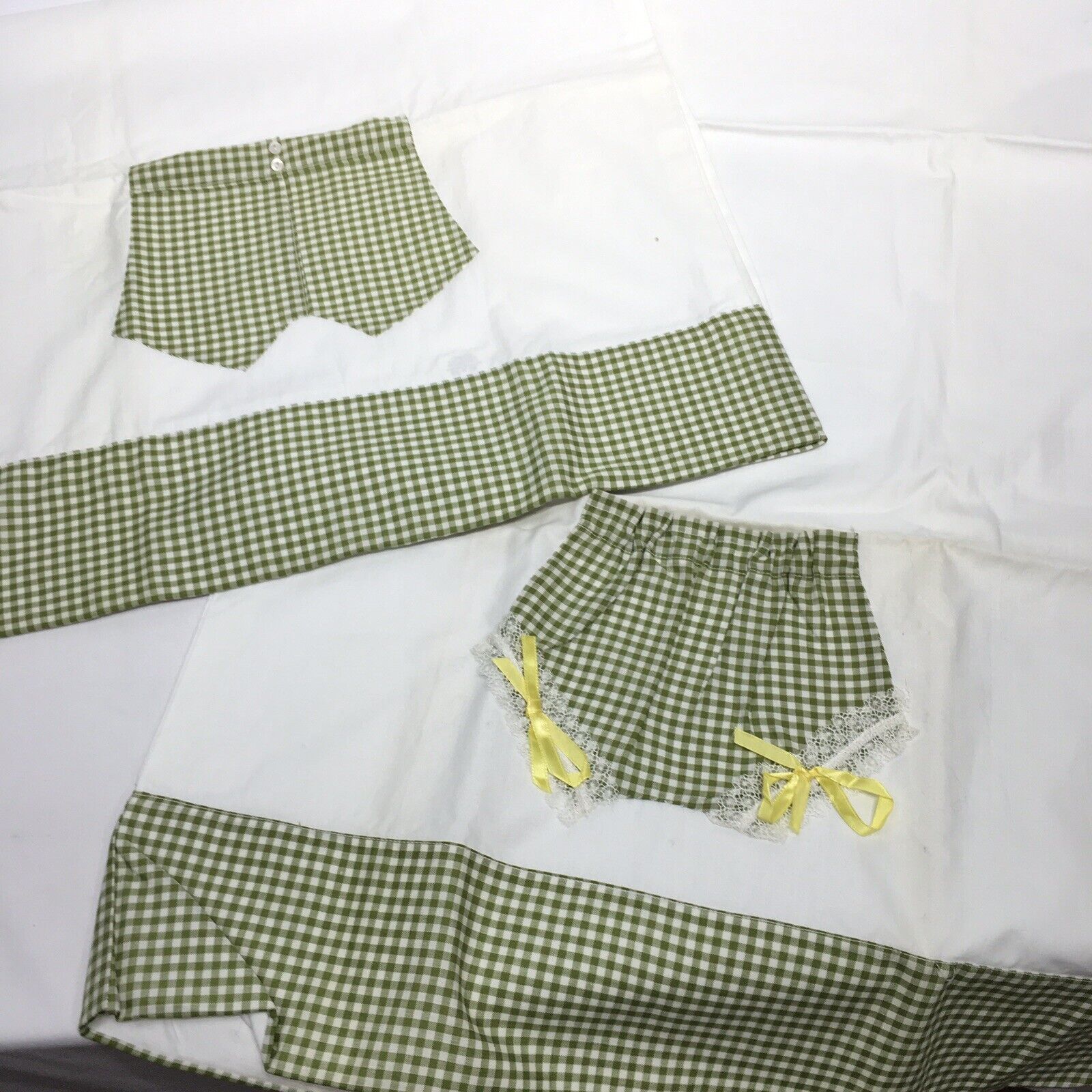 Set 2 VINTAGE Applique Queen King White Cotton Green Gingham Bloomers & Shorts