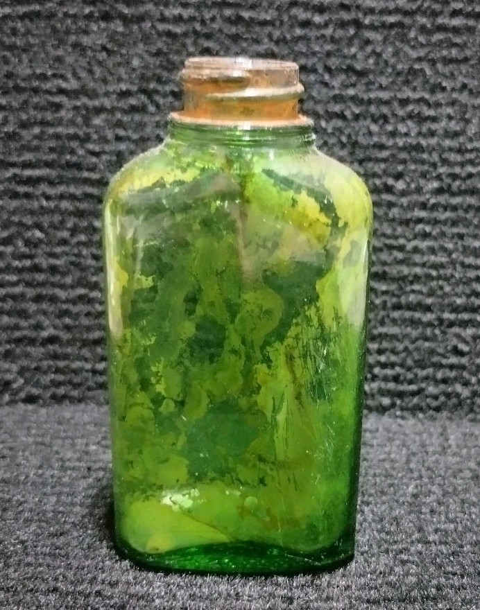 Vintage St. Joseph\'s Aspirin Bottle Owens Illinois Glass Green