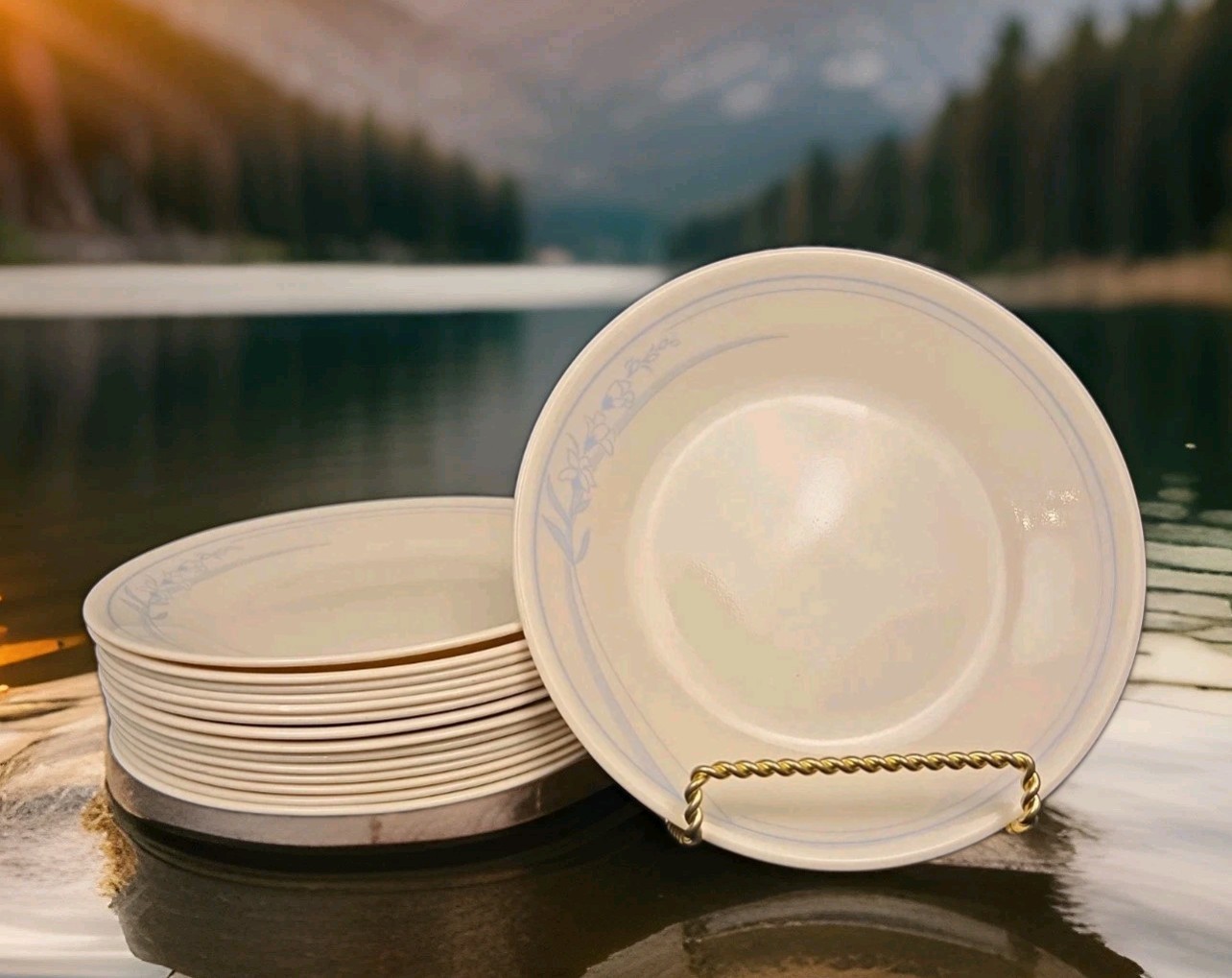 15 Corelle by Corning BLUE LILY Dessert Bread/Butter Plates 6.75\