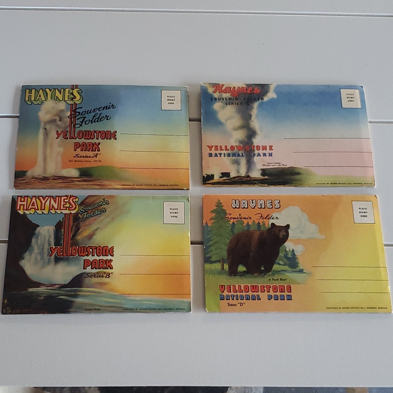 Haynes Inc. Yellowstone National Park Fold-Out Souvenir Folder Postcard Set of 4