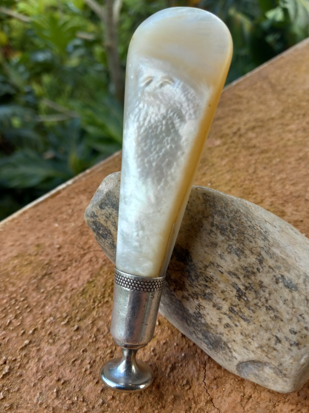 Large 19th Century Mother Of Pearl Custom Tobacco Pipe Tamper With Patina Large 19th Century Mother Of Pearl Custom Tobacco Pipe Tamper With Patina