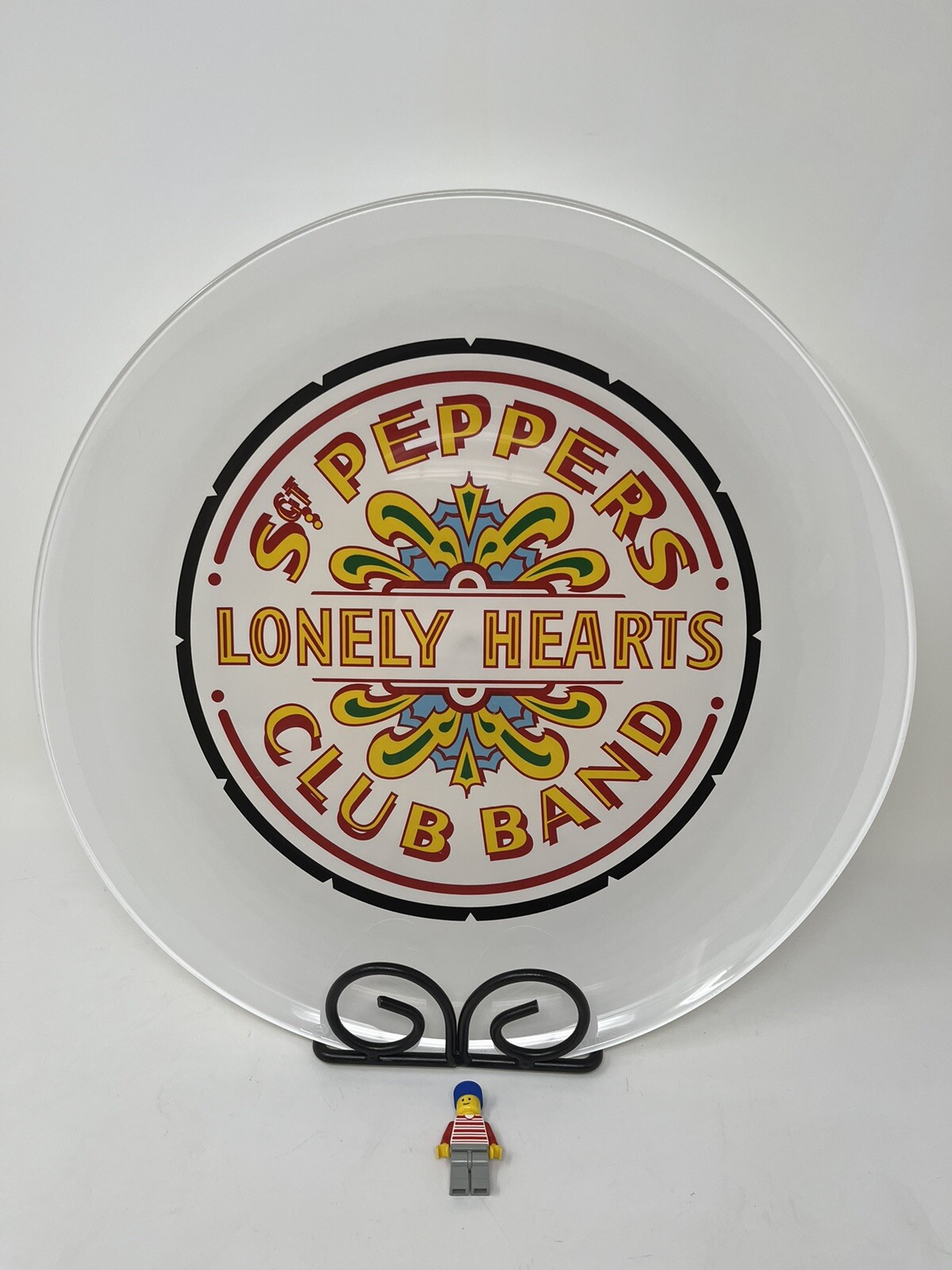 RARE Beatles Sgt. Peppers Lonely Hearts Club Band - Large Plate 2004 Apple Corp