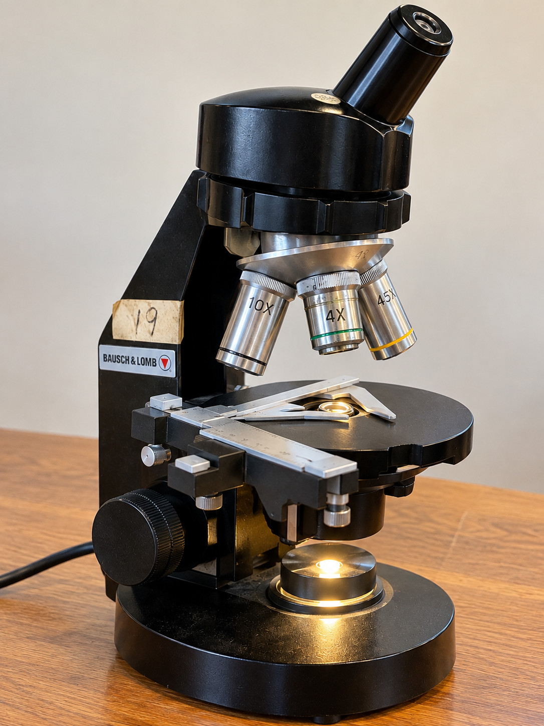Vintage Bausch & Lomb Microscope 4X 10X 45X Mechanical Stage Light USA