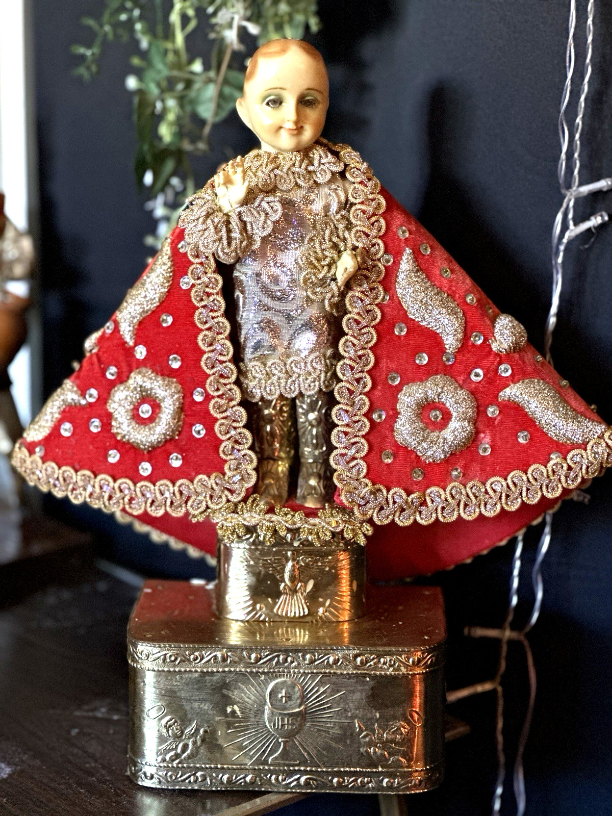 Santo Niño Statue Jesus Figurine Ornate Red & Gold Robe Catholic Religious Altar