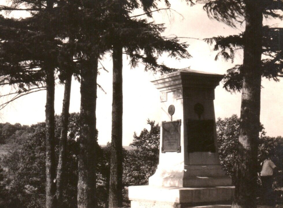 General Braddocks grave monument Uniontown PA RPPC Postcard