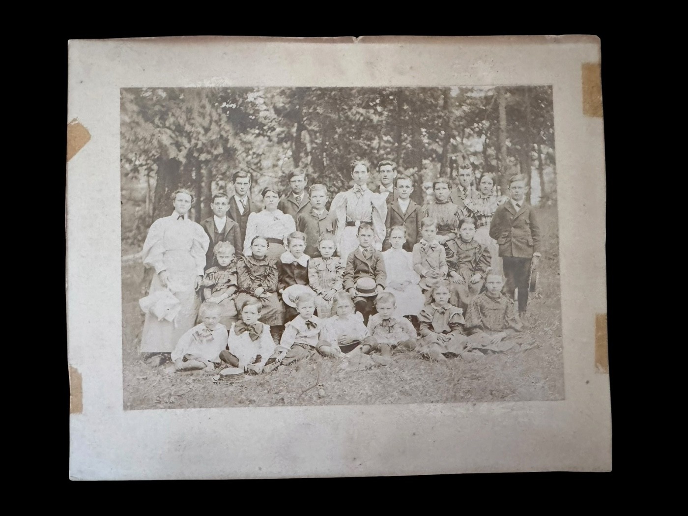 Antique Sepia Family Group Portrait Photo Cabinet Card 8x10 Victorian