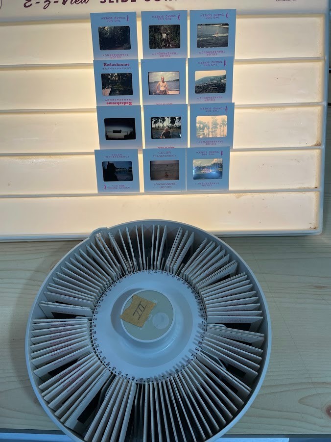 100 Slides - FAMILY VACATION OCEAN W/ ARGUS SLIDE TRAY Vtg 1970\'s lot photo